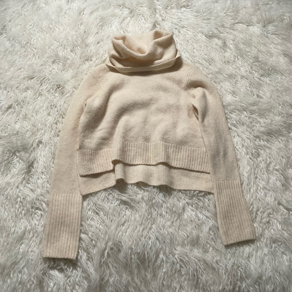ALLSAINTS Jessie Turtleneck Sweater in Alabaster‎ White - Picture 2 of 5